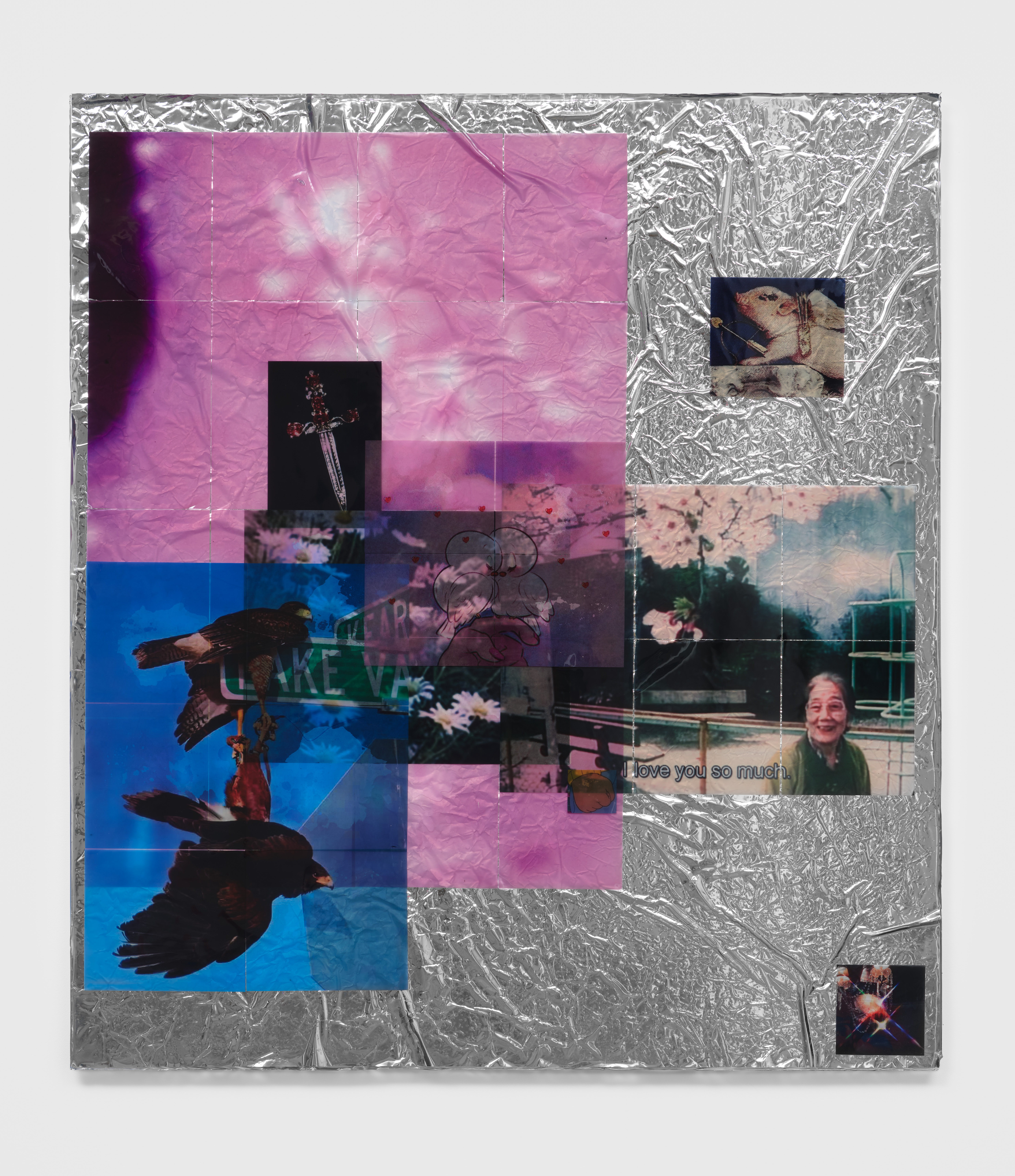 <p><em>I love you so much</em></p>