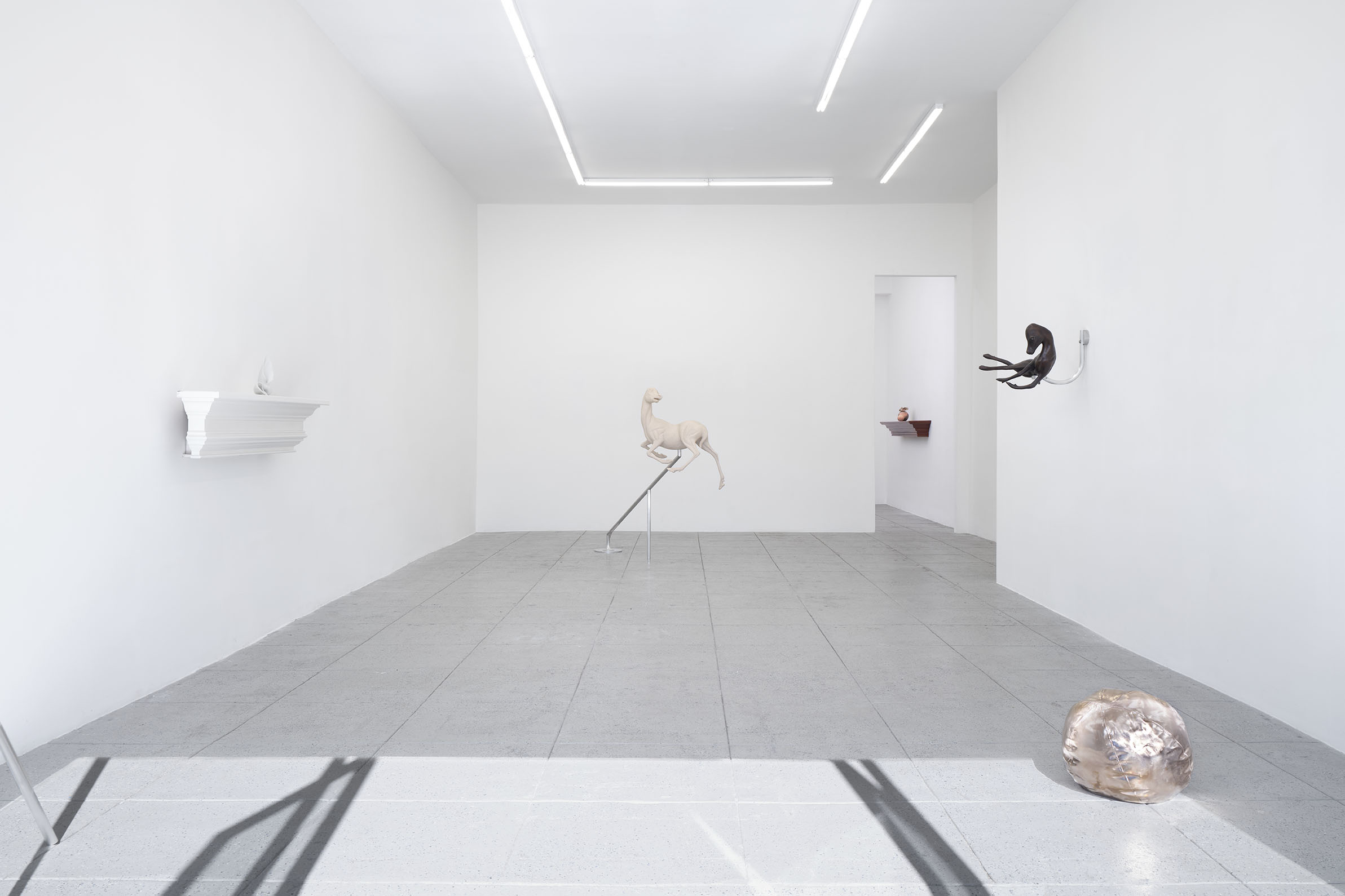 <p><em>Babe</em></p>